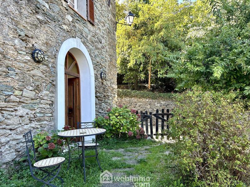 Maison - 140 m² - 4 pièces