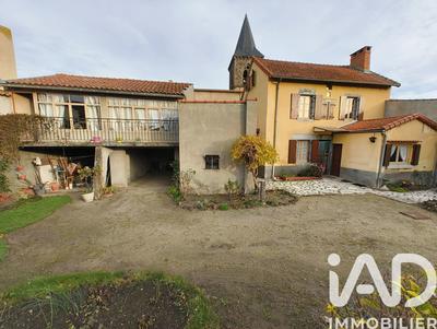 Maison de village - 80 m² - 6 pièces