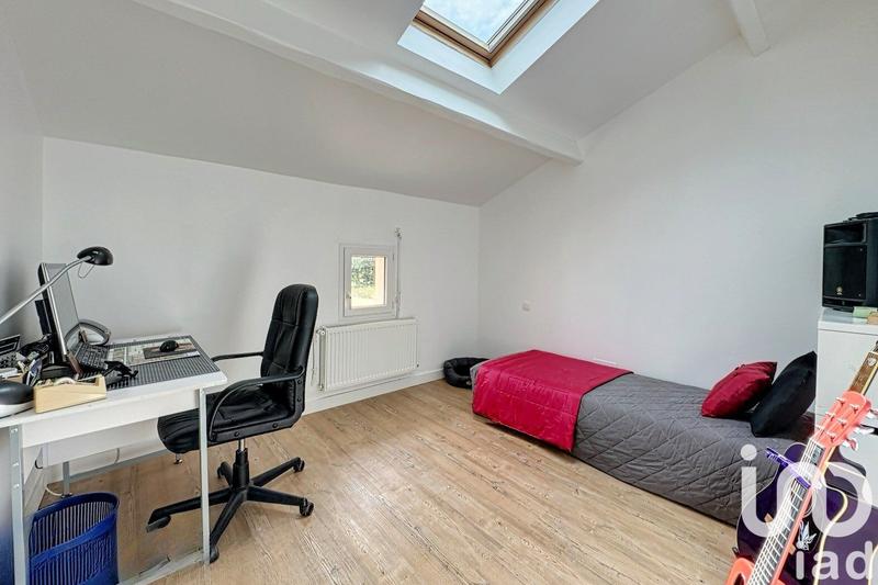 Maison - 240 m² - 7 pièces