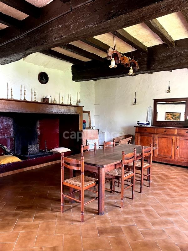 Maison de campagne - 220 m² - 8 pièces