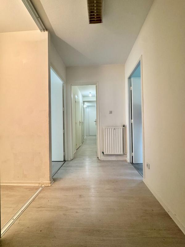 Appartement - 120 m² - 6 pièces