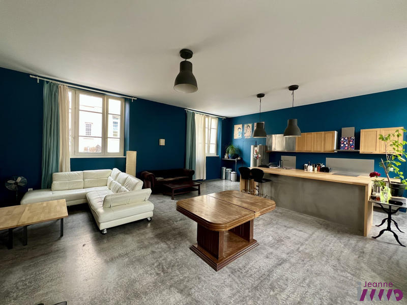 Appartement - 115 m² - 2 pièces