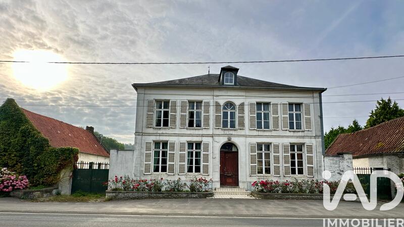 Maison - 227 m² - 6 pièces