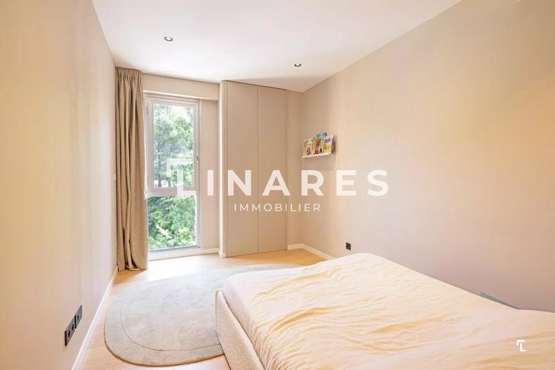 Appartement - 121 m² - 4 pièces