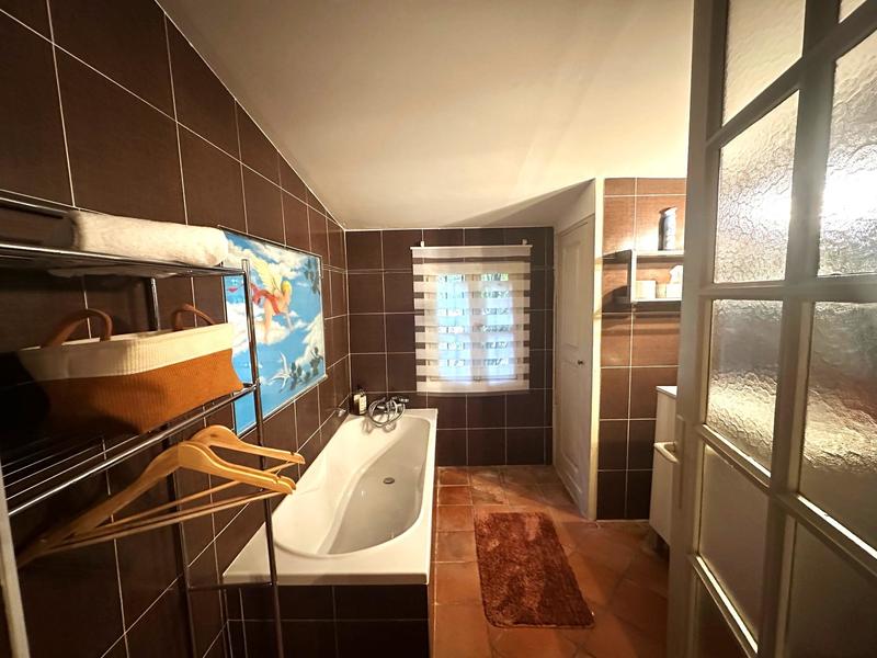 Villa - 292 m² - 8 pièces