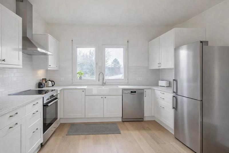 Maison d'architecte - 230 m² - 10 pièces