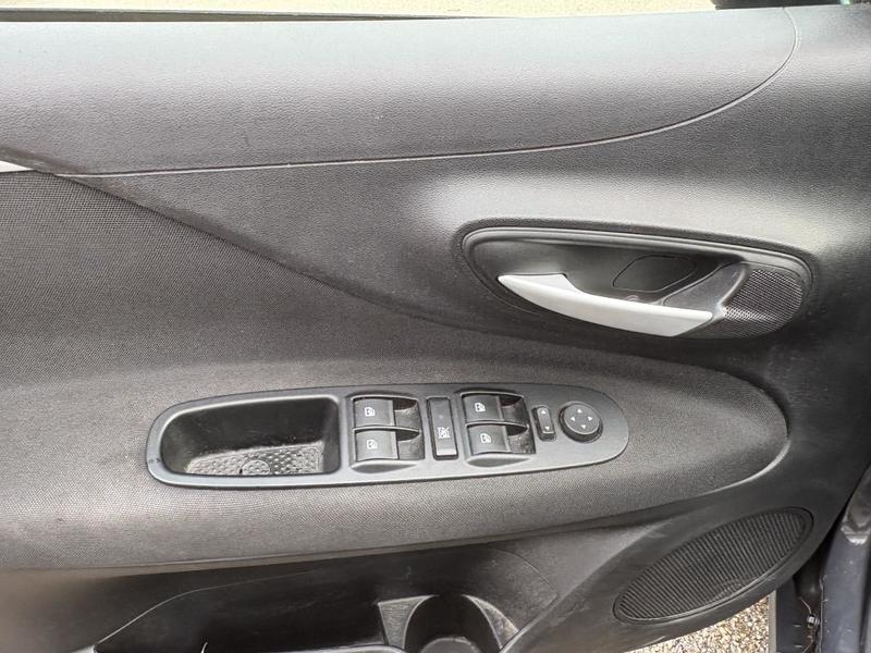 Fiat Punto 1.3 Jtd Multijet 84cv Bvm5