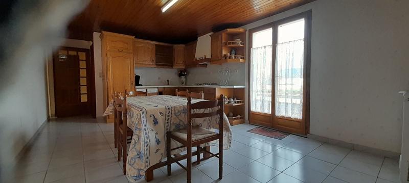 Villa - 172 m² - 8 pièces