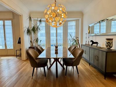 Appartement - 156 m² - 6 pièces