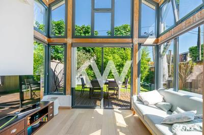 Maison - 106 m² - 6 pièces