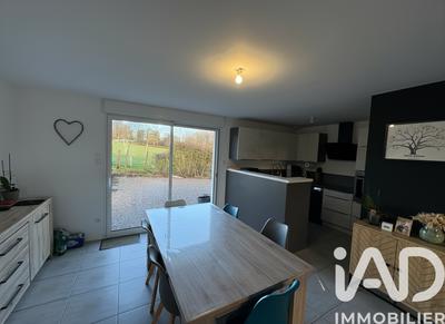 Maison - 85 m² - 4 pièces