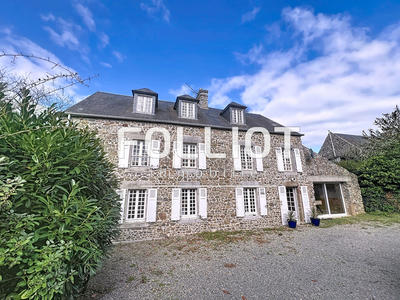 Maison - 157 m² - 7 pièces