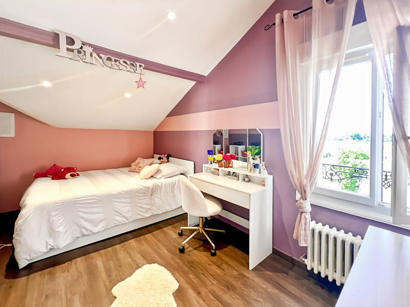 Maison - 184 m² - 6 pièces