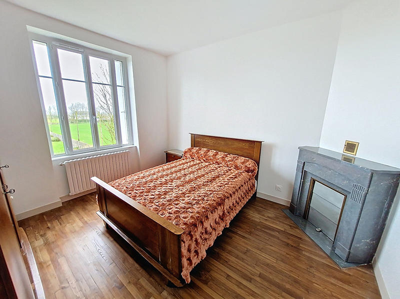 Maison - 80 m² - 5 pièces