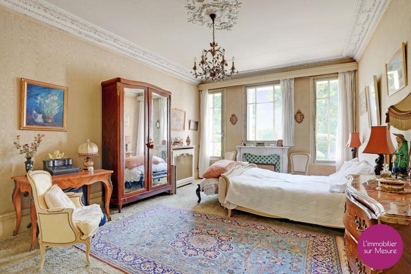 Appartement - 165 m² - 6 pièces