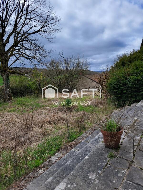 Maison - 97 m² - 5 pièces