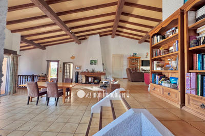 Maison - 146 m² - 6 pièces