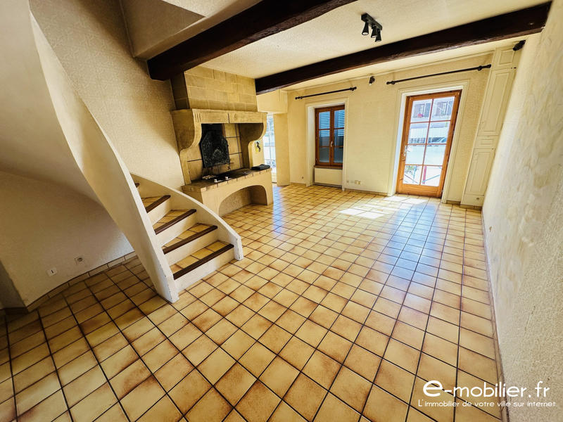 Maison - 147 m² - 7 pièces