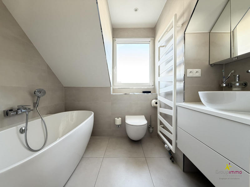 Appartement - 123 m² - 4 pièces