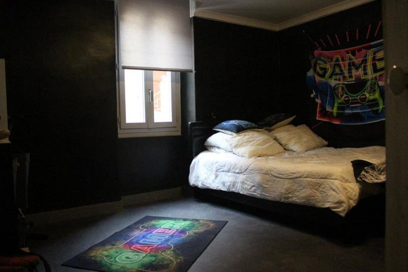 Maison - 147 m² - 6 pièces