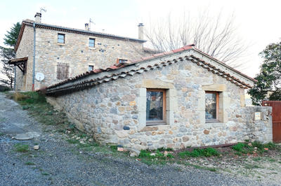 Propriété - 330 m² - 14 pièces