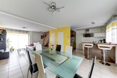 Maison - 114 m² - 4 pièces