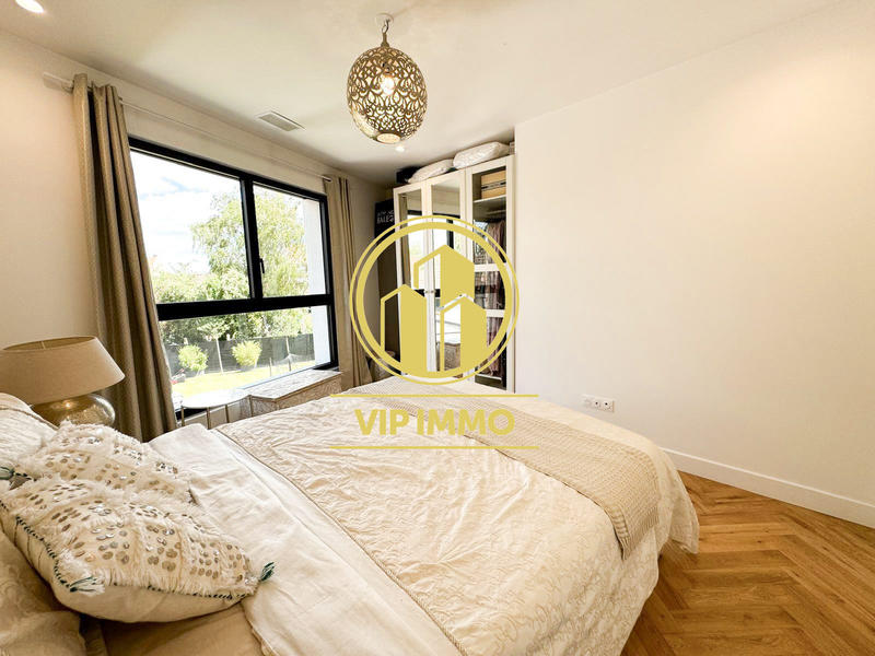 Maison contemporaine - 160 m² - 8 pièces