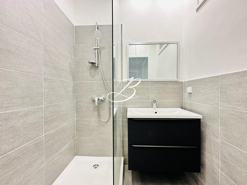 Appartement - 114 m² - 5 pièces