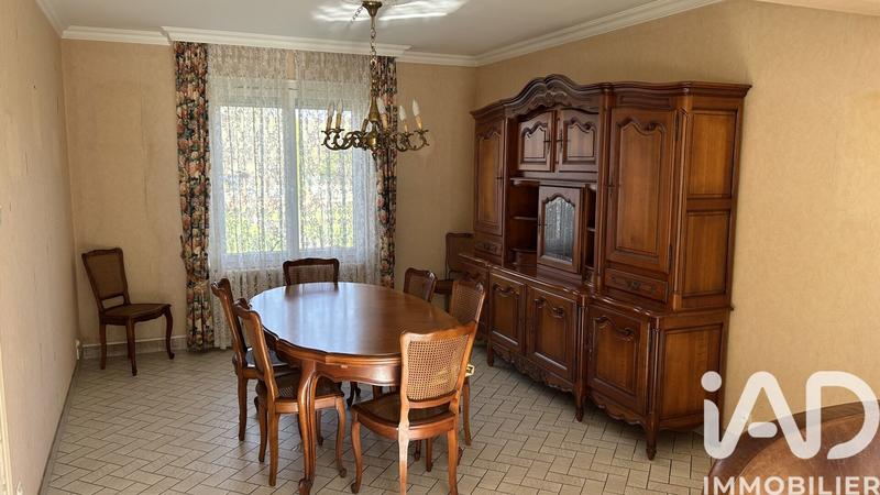 Maison - 98 m² - 4 pièces