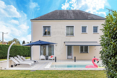 Maison - 173 m² - 6 pièces