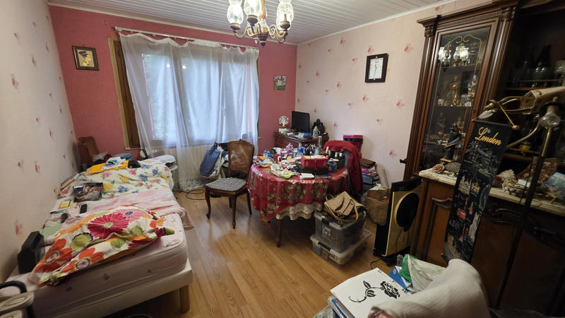 Maison - 180 m² - 7 pièces