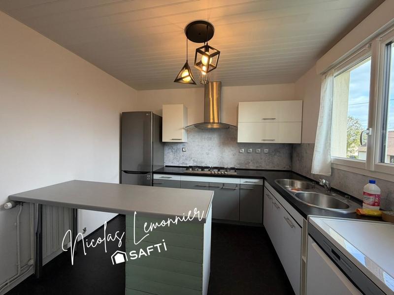 Maison - 128 m² - 7 pièces