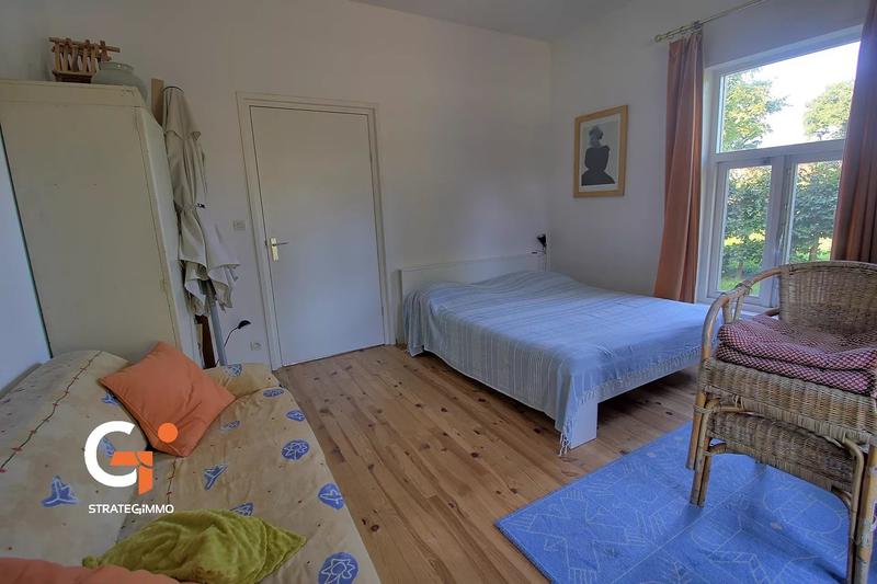 Propriété - 175 m² - 7 pièces