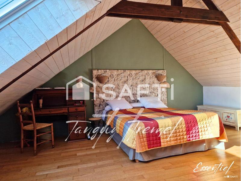 Bastide - 270 m² - 9 pièces