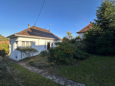 Maison - 100 m² - 5 pièces
