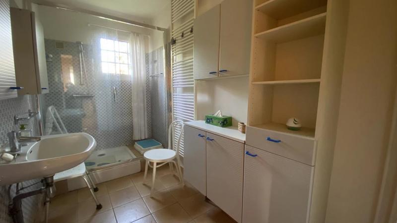 Maison - 162 m² - 9 pièces