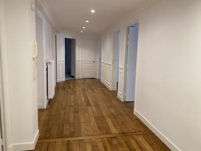 Bureau - 90 m² - 4 pièces