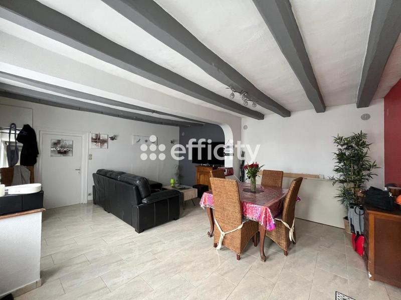 Maison - 93 m² - 3 pièces