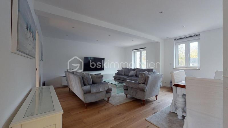 Villa - 376 m² - 16 pièces