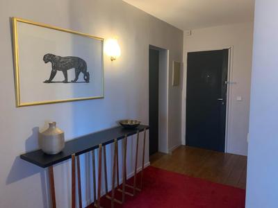 Appartement - 95 m² - 3 pièces