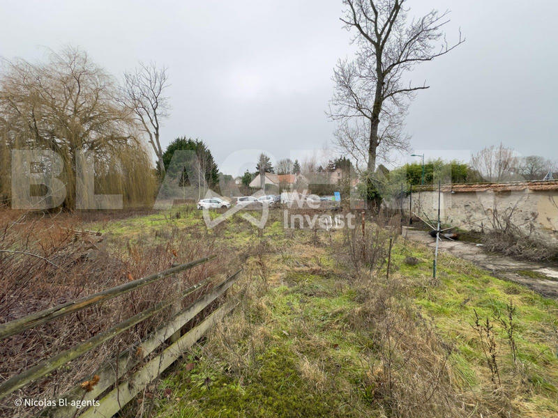 Maison - 280 m² - 8 pièces