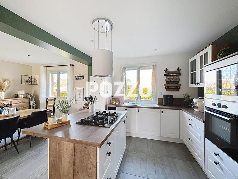 Maison - 84 m² - 4 pièces