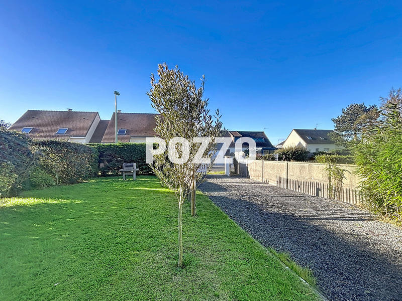 Maison - 92 m² - 5 pièces