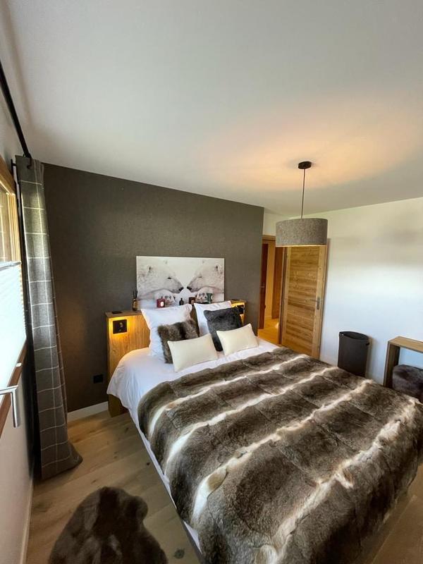 Appartement - 100 m² - 4 pièces