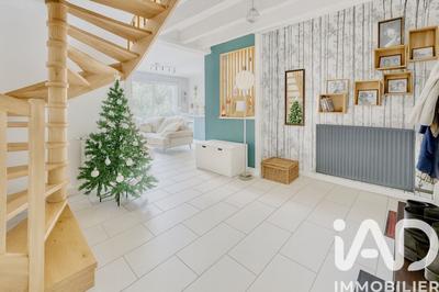 Maison - 97 m² - 4 pièces