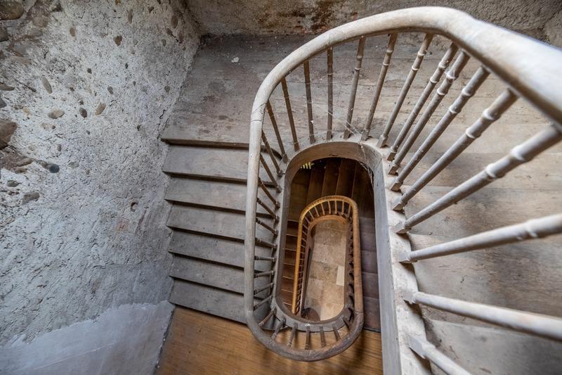 Maison - 264 m² - 7 pièces