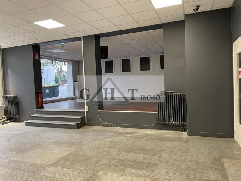 Local commercial - 340 m²