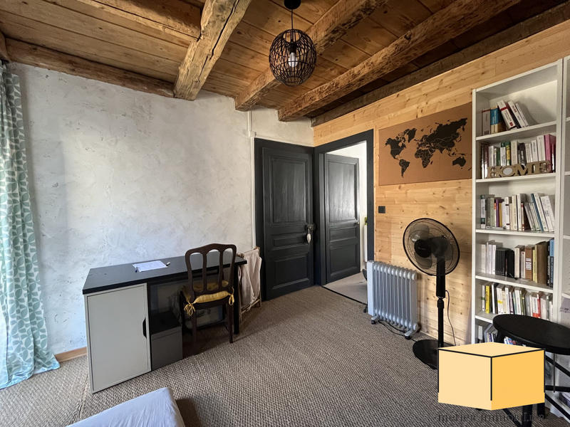 Maison ancienne - 220 m² - 9 pièces