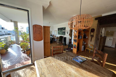 Appartement - 81 m² - 3 pièces