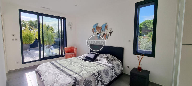 Villa - 150 m² - 5 pièces